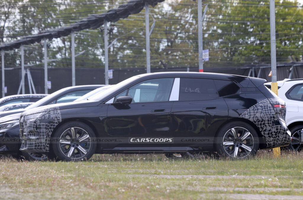 El lavado de cara del BMW iX será más potente pero no más bonito