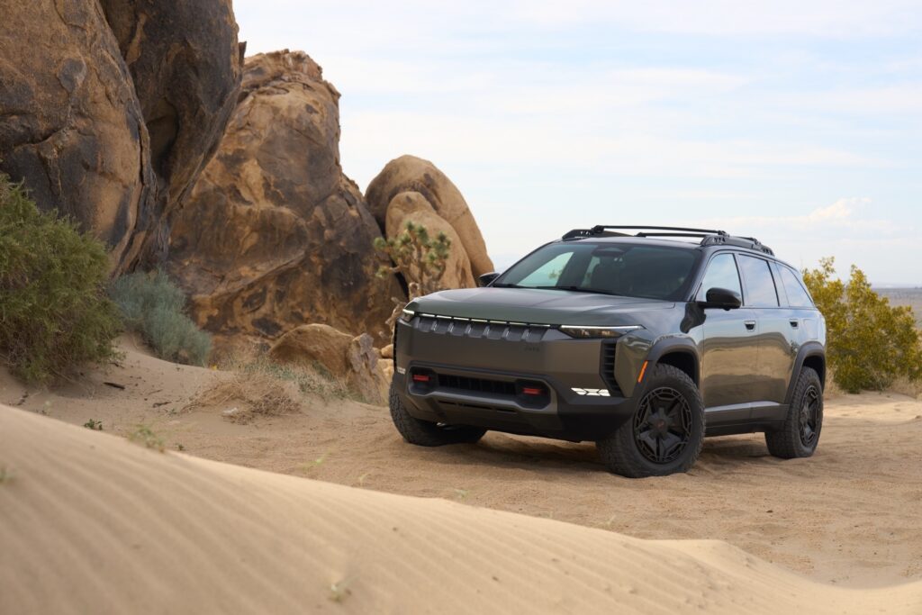  The Wagoneer S Trailhawk Concept Shows Us Jeep’s Future Of EV Off-Roading