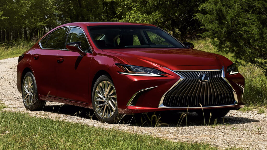  2026 Lexus ES: Ditching The Spindle And Embracing Electrification