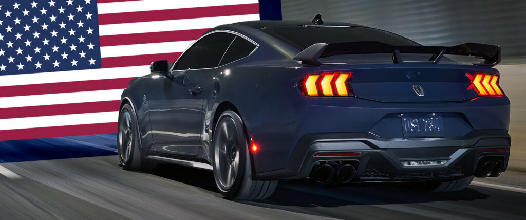  New Ford Mustang Dark Horse Delivered With Mismatched Taillights From The Factory