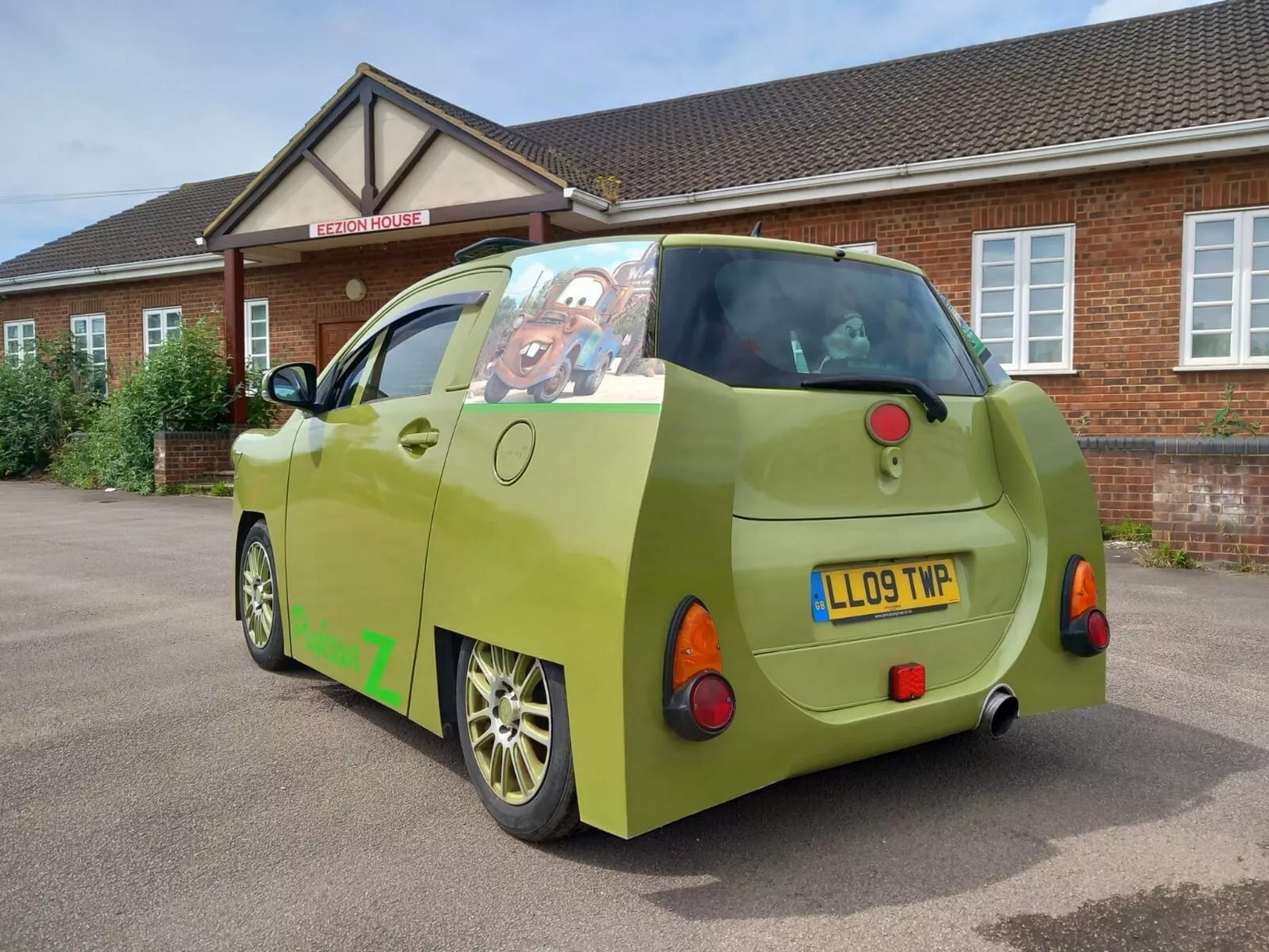 Anime Reject? This Toyota IQ Thinks It’s Professor Z From Cars 2 ...