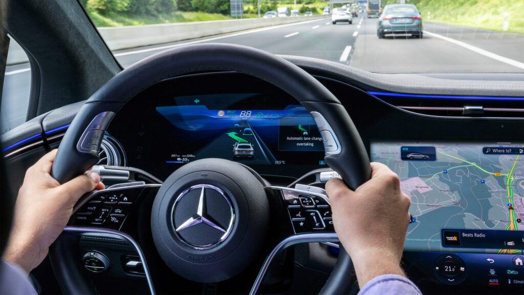  15 Mercedes-Benz Models Getting Automatic Lane Change With OTA Update In Europe
