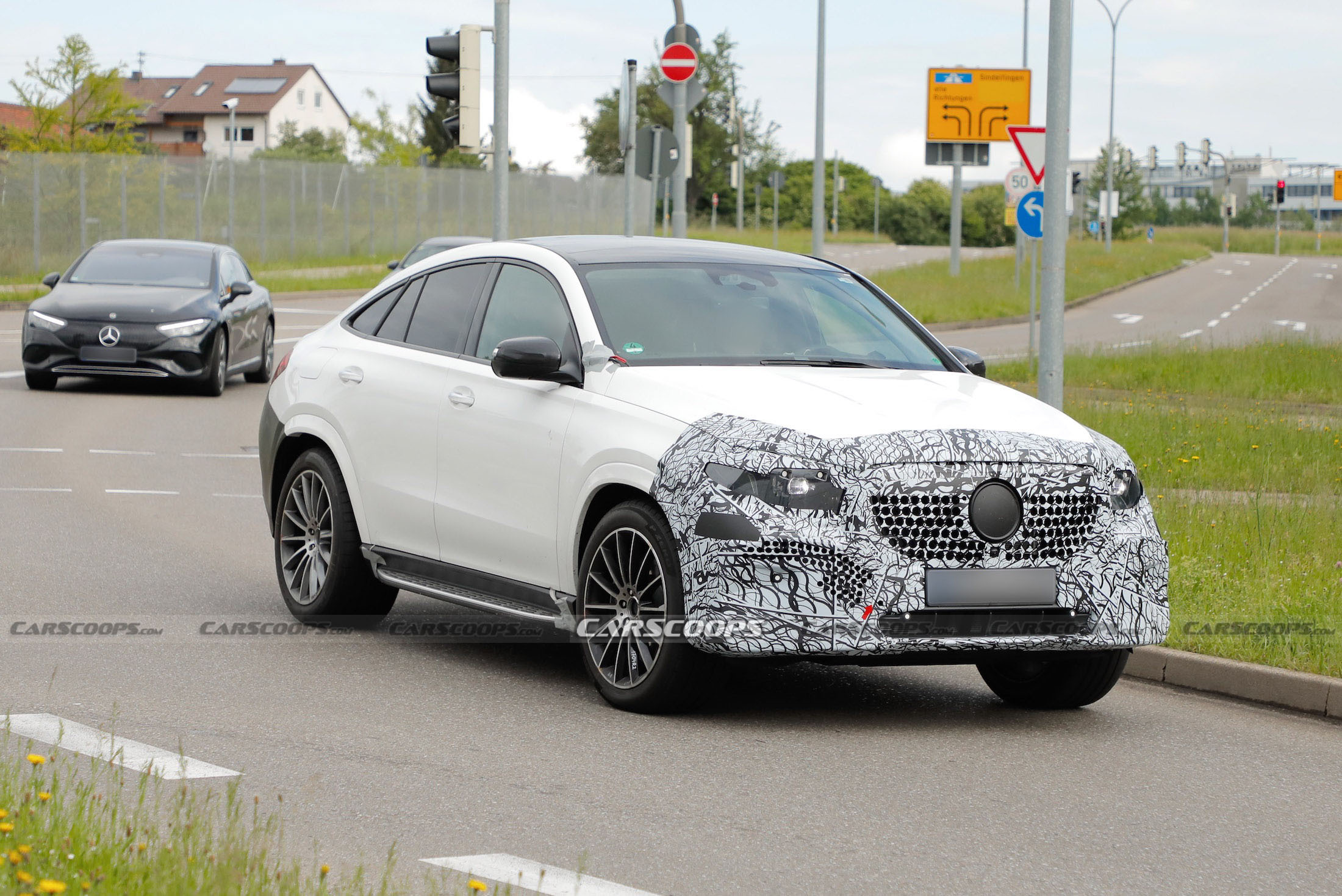 Mercedes GLE Coupe Is Going Back Under The Knife | Carscoops