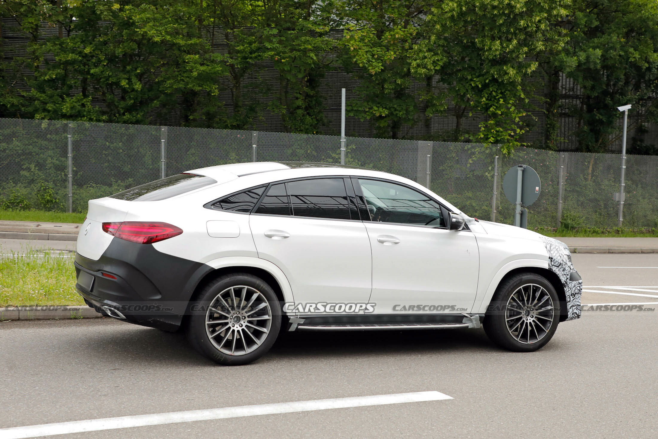 Mercedes GLE Coupe Is Going Back Under The Knife | Carscoops