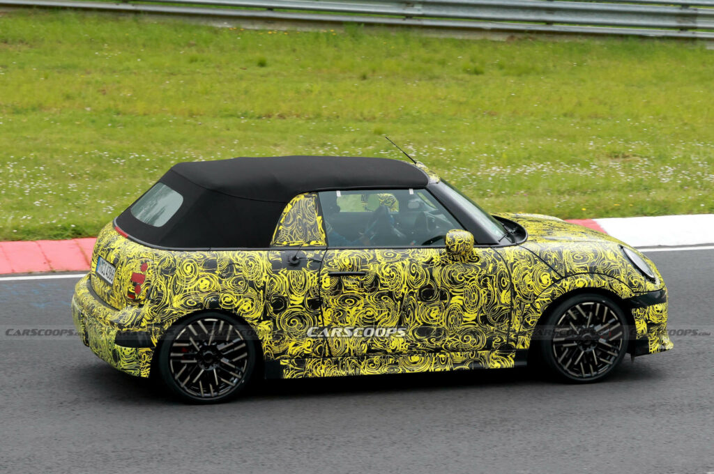  Will ICE-Powered Mini Cooper JCW Convertible Get Hatch’s Manual Option?