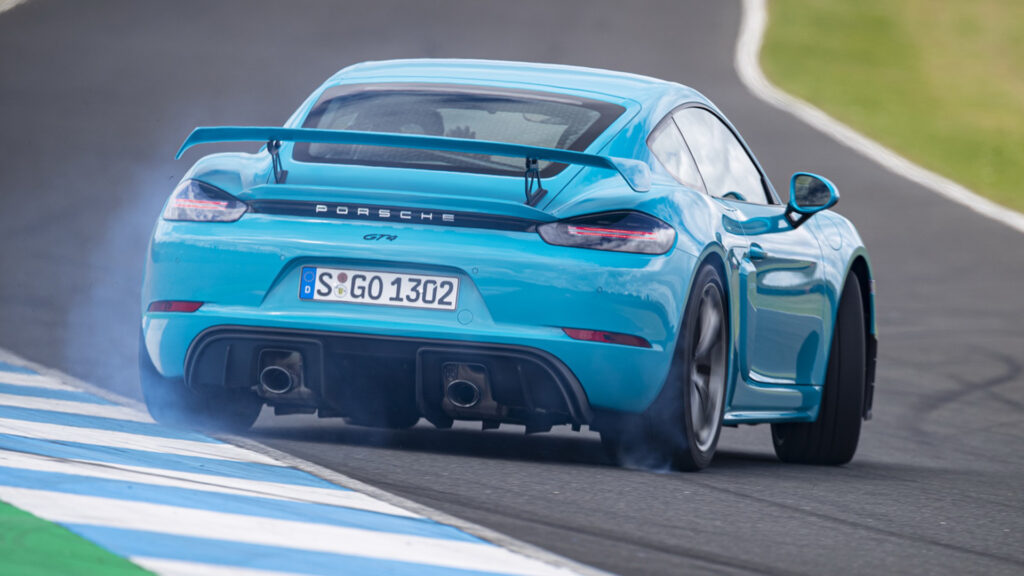     Porsche will reportedly discontinue the current Cayman/Boxster in October 2025