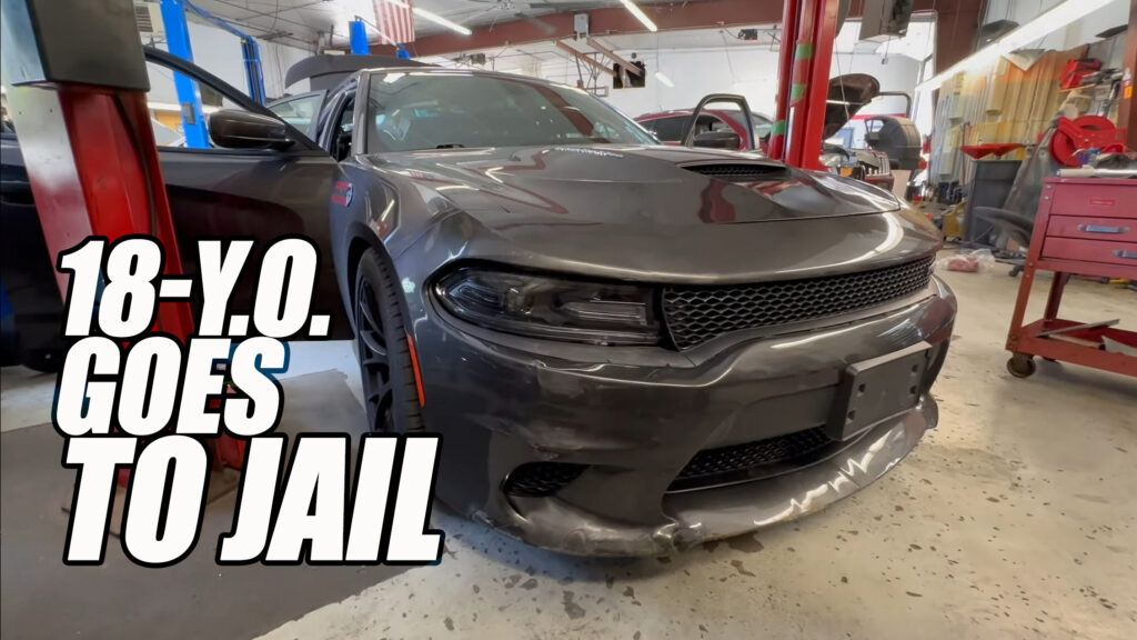  Teen Steals Hellcat From Dealer, Cops Call Off Chase At 169 MPH, But Still Nab Him