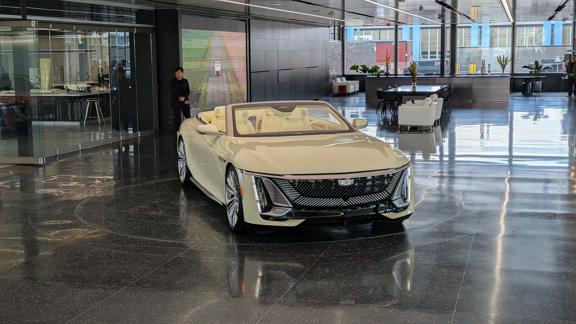 Cadillac Sollei Concept Is The Four-Seat Ultra-Luxury Convertible Of ...