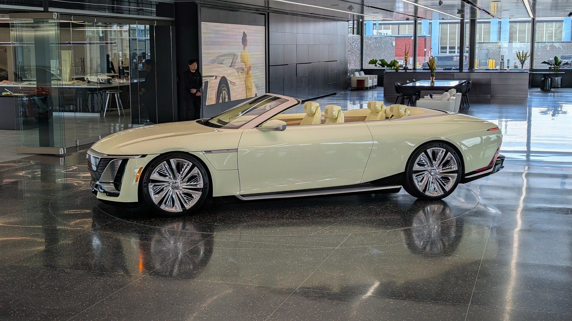 Cadillac Sollei Concept Is The Four-Seat Ultra-Luxury Convertible Of ...