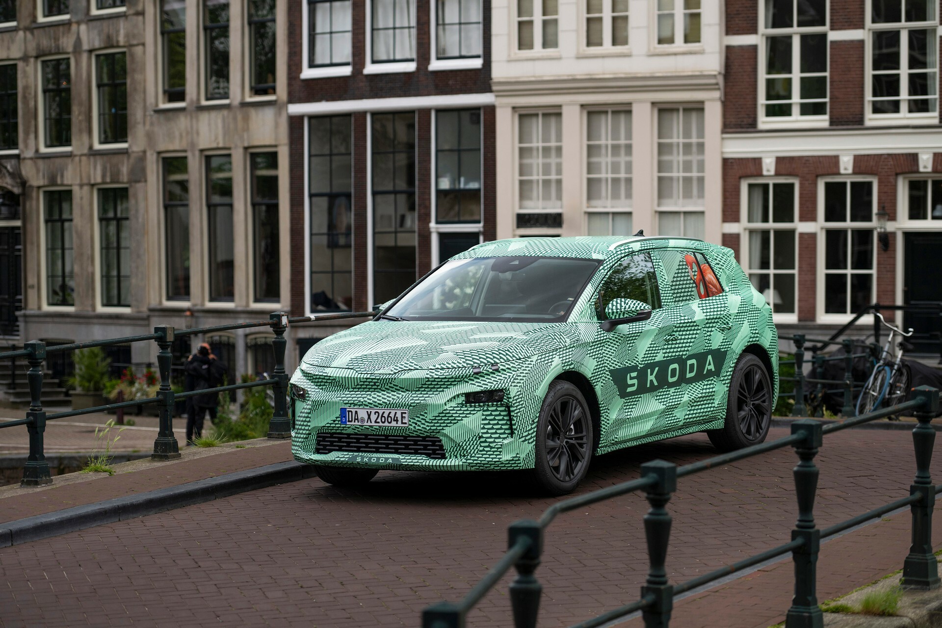 2025 Skoda Elroq Is Another MEB-Based Electric SUV, Offers Three ...