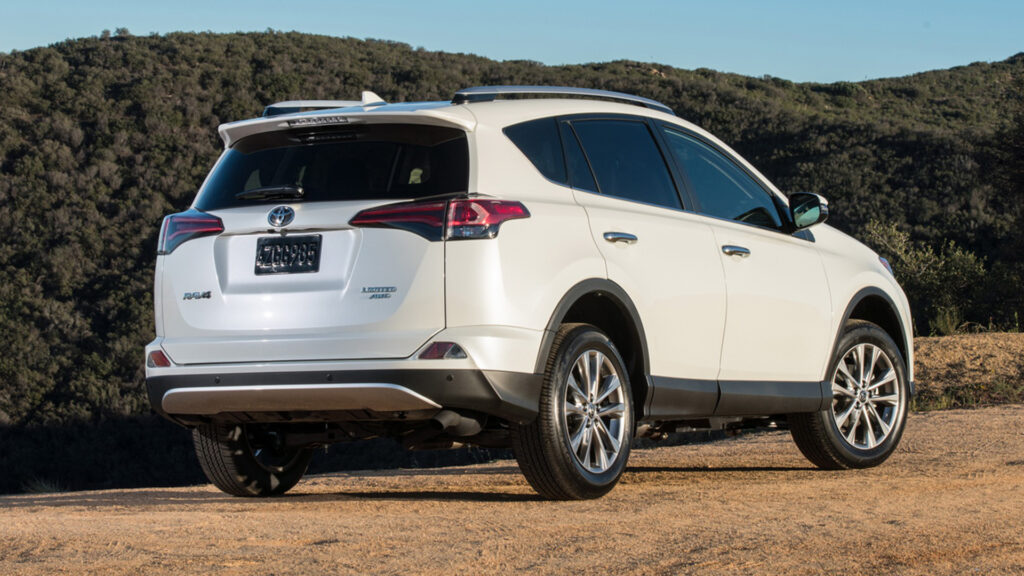  Toyota Offers $75 To RAV4 Owners With Battery Fault, Lawyers Get Over $13 Million