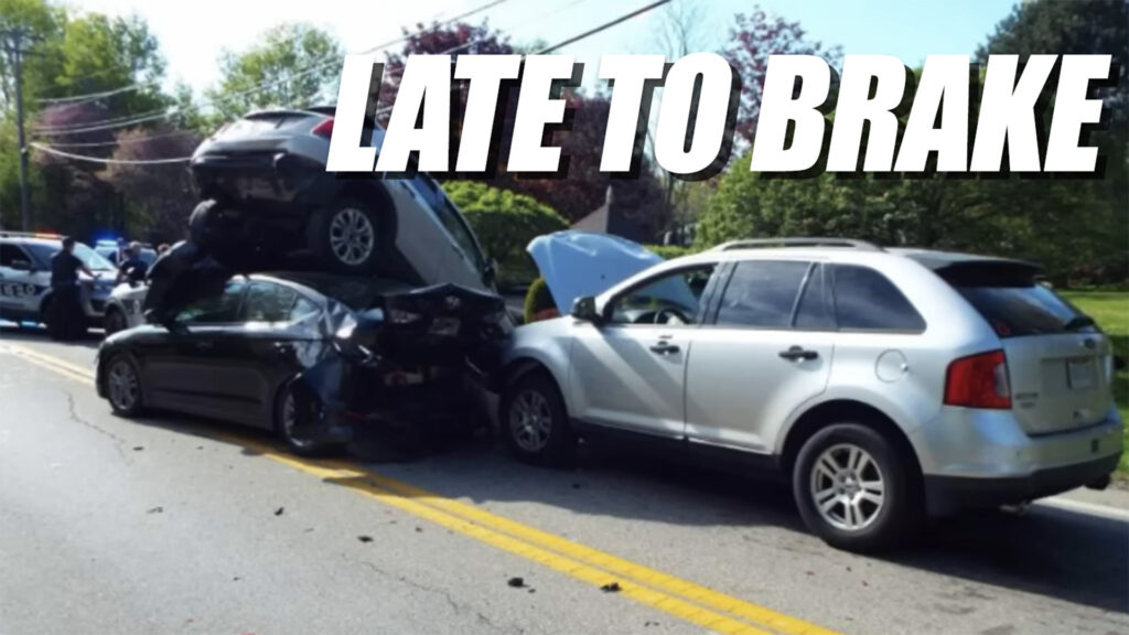  Off-Duty Police Officer Causes Crazy Four-Car Crash