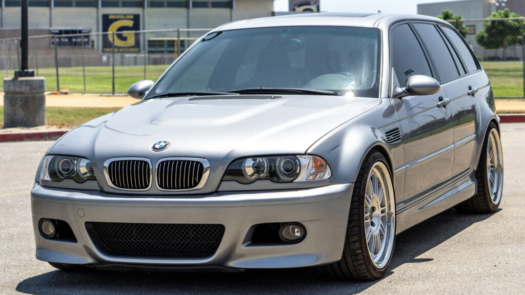  We’re Obsessed With This Custom BMW E46 M3 Estate