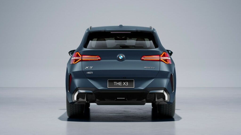  China’s Long-Wheelbase BMW X3 Offered With A Pair Of 2.0-Liter Turbos