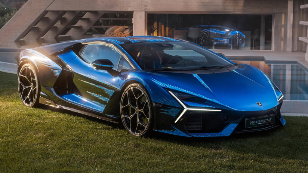  Lamborghini Revuelto Celebrates “The Crystalline Seas Of Sardinia” With A Show-Stopping Paint Finish