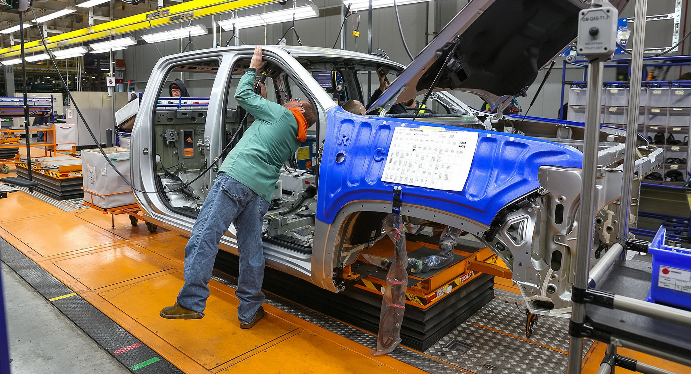 GM Laying Off Hundreds Of PartTime Temps At Two US Plants Carscoops