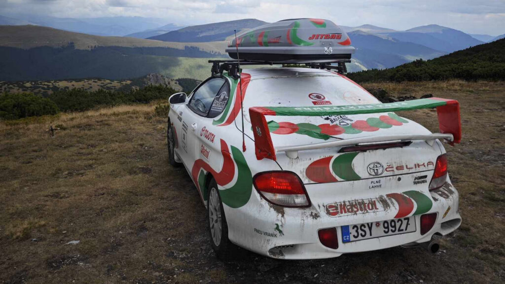  Hyundai Tiburon Turned Into A Toyota Celica WRC Impersonator With Cheap Mods