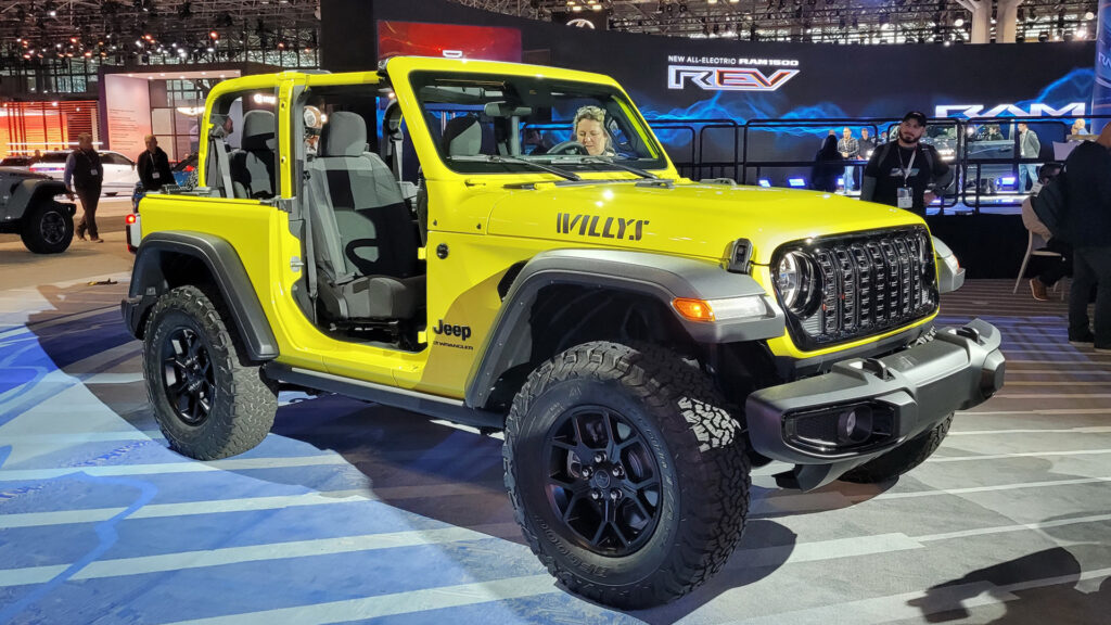  Jeep Slashes Prices, Bets On New Models To Hit 1 Million Sales