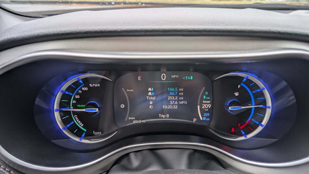  Review: 2024 Chrysler Pacifica Hybrid Pinnacle Leans Into Luxury