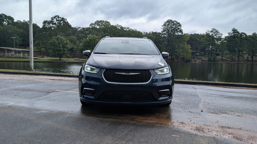  Review: 2024 Chrysler Pacifica Hybrid Pinnacle Leans Into Luxury