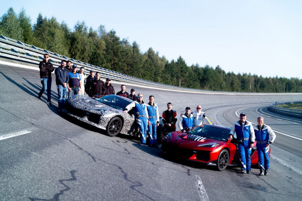  C8 Corvette ZR1 Is The World's Fastest Production Car Under $1M At 233 MPH