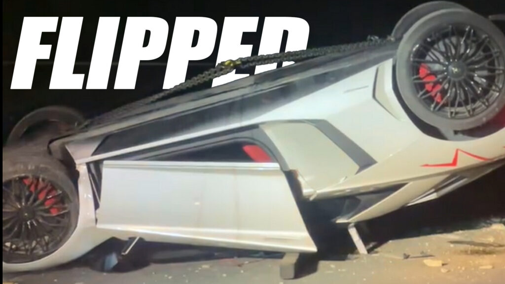  This Lamborghini Aventador SV Roadster Looks Great Considering It Is Upside Down