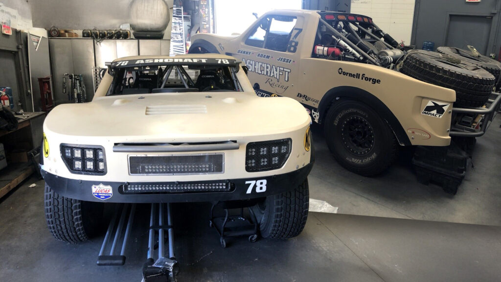  This 900 HP Trophy Truck Makes Your Off-Roader Look Like A Toy