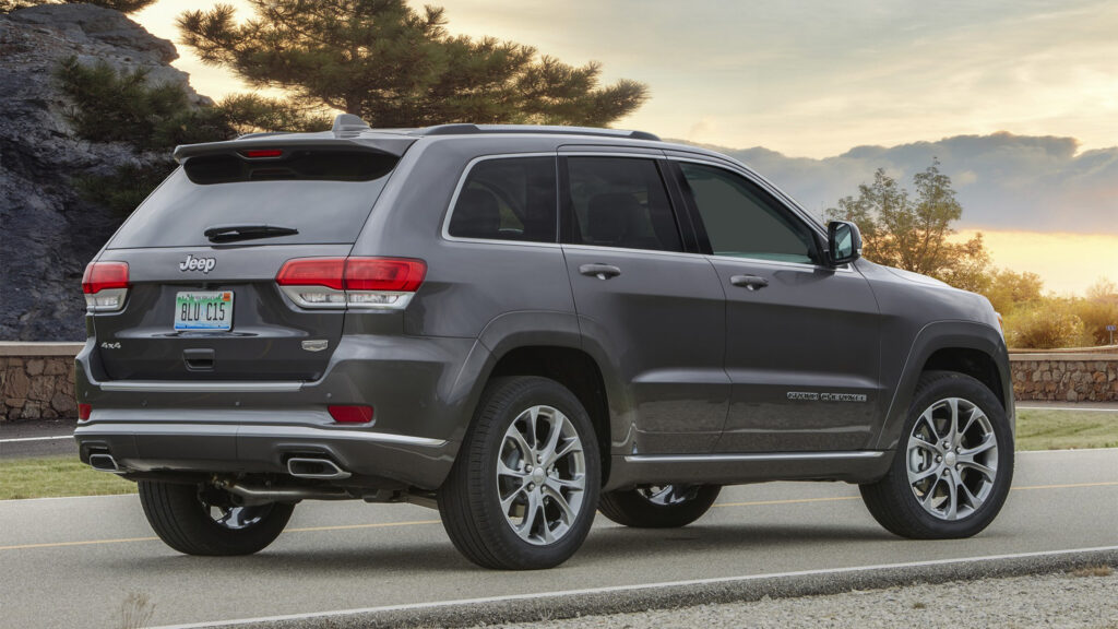  Over 206,000 Jeep And Dodge SUVs Recalled For Rollaway Risk, But A Fix Is Not Ready Yet