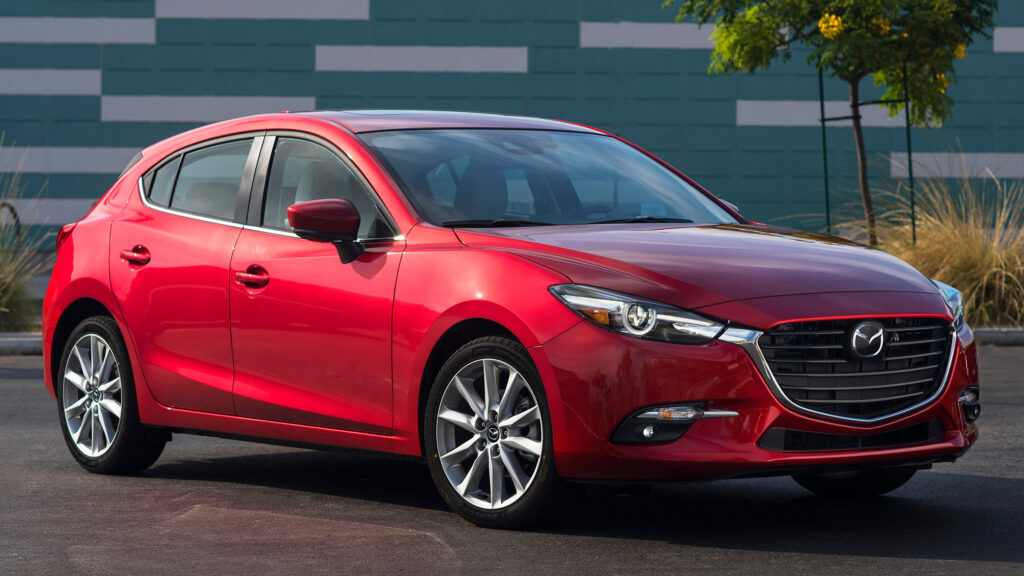     Cyber ​​security experts warn that Mazda's Connect system is vulnerable to hackers