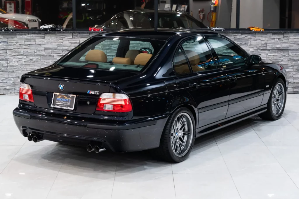 BMW E39 M5 Interior