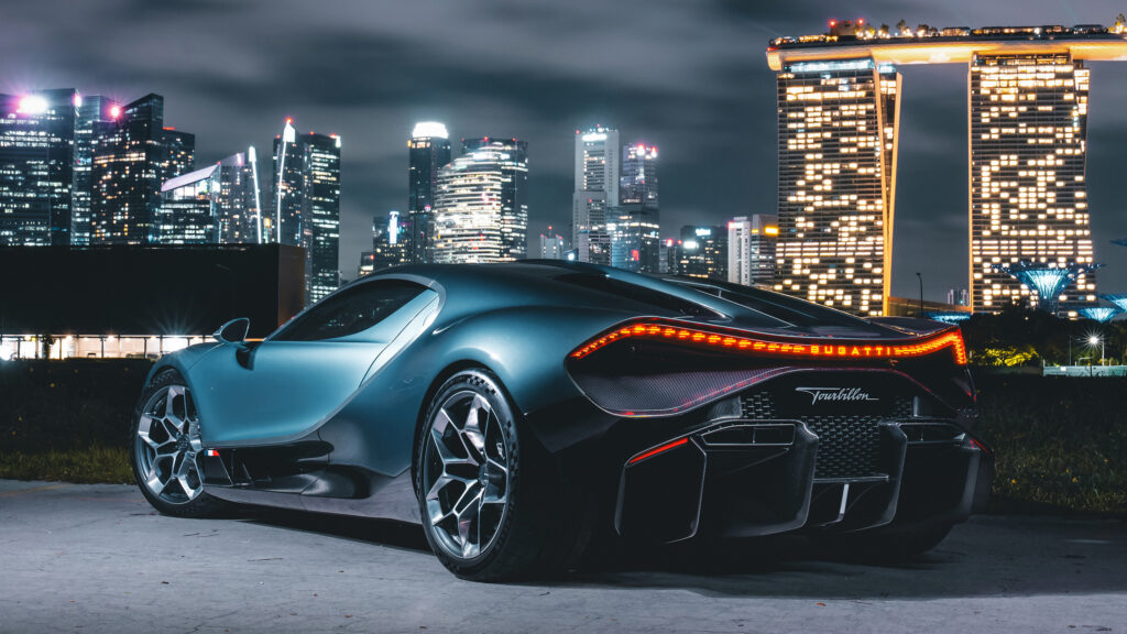  Ferrari F8 Tributo Crosses Mountains And Slides On A Racetrack