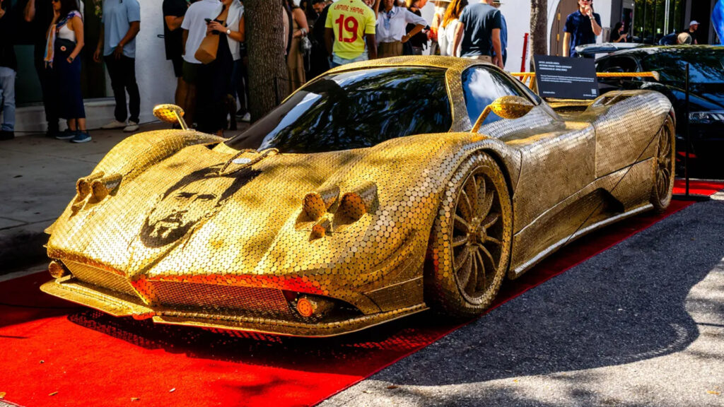  Pagani Zonda With The Face Of Lionel Messi Was Built Out Of 100,000 Gold Coins Because Art