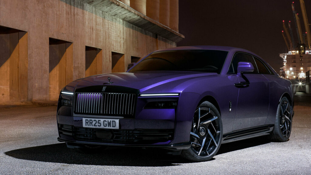  Spectre Black Badge Is The Most Powerful Rolls-Royce Ever Created