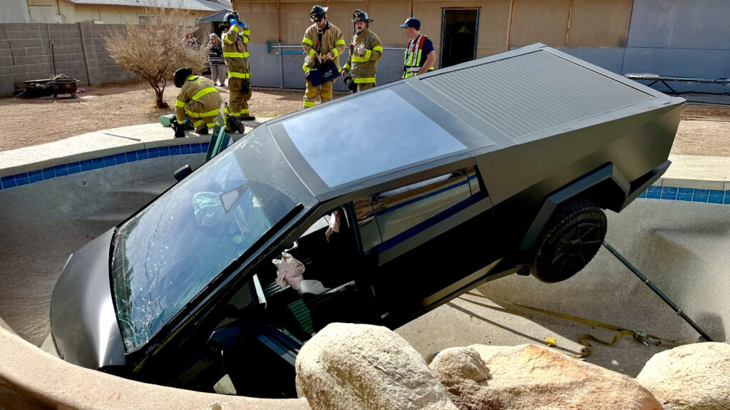  Tesla Cybertruck Sees Pool, Jumps Right In