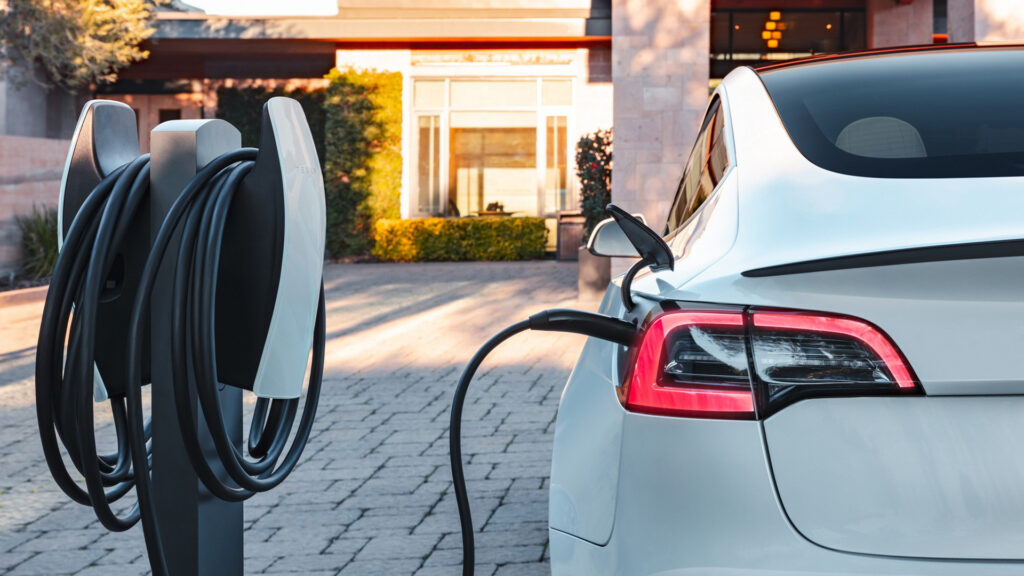  Trump’s Plan To Ditch Federal EVs And Chargers Could Cost Taxpayers $1 Billion