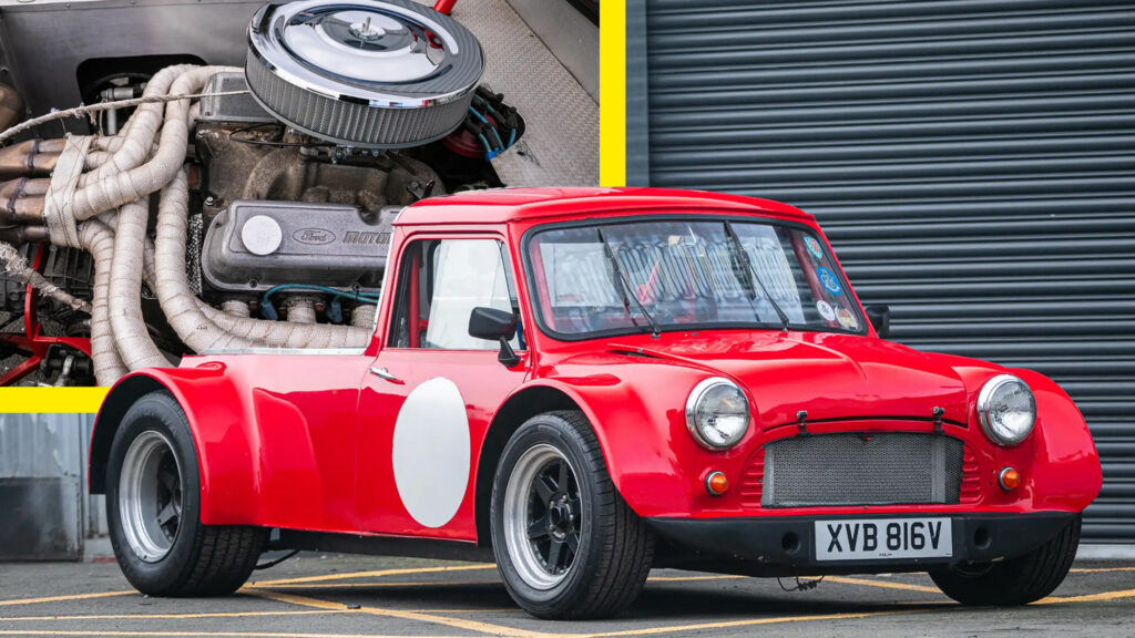  This Mini Pickup Is A 300 HP V8-Powered Riot