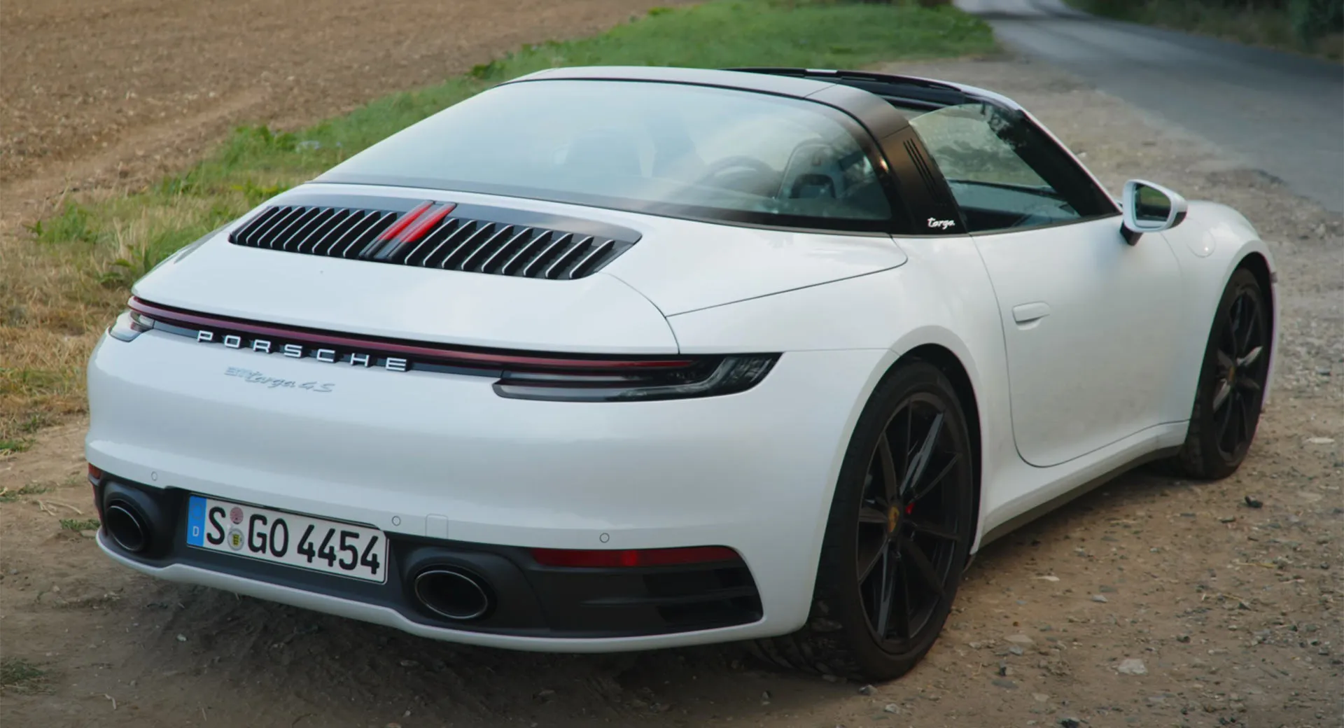 Porsche-911-Targa-4S.webp